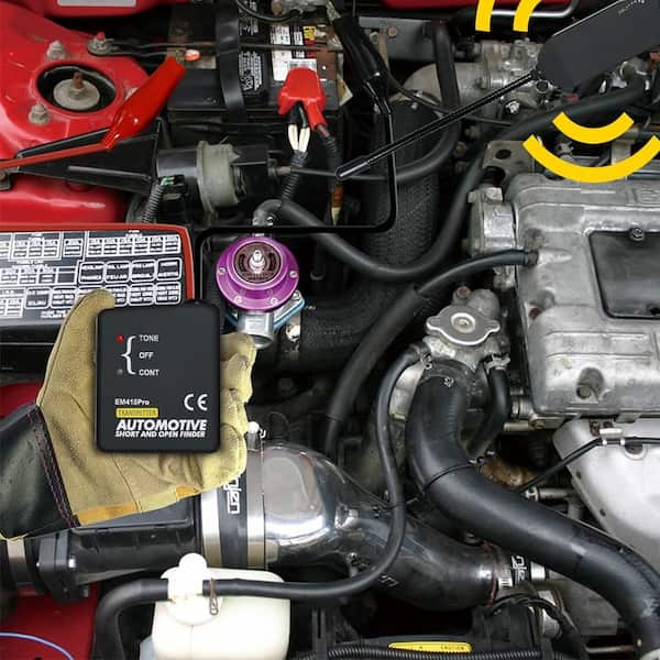 Automotive circuit detector, automotive repair tool, for tracing cables or wires